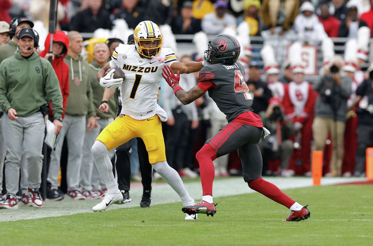 How to watch Missouri vs. Arkansas Razorbacks football on TV, live ...