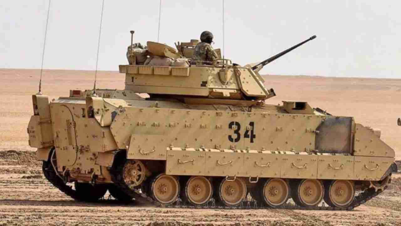 EUA fecham contrato de US$ 390 milhões para ampliar a frota de Bradley A4