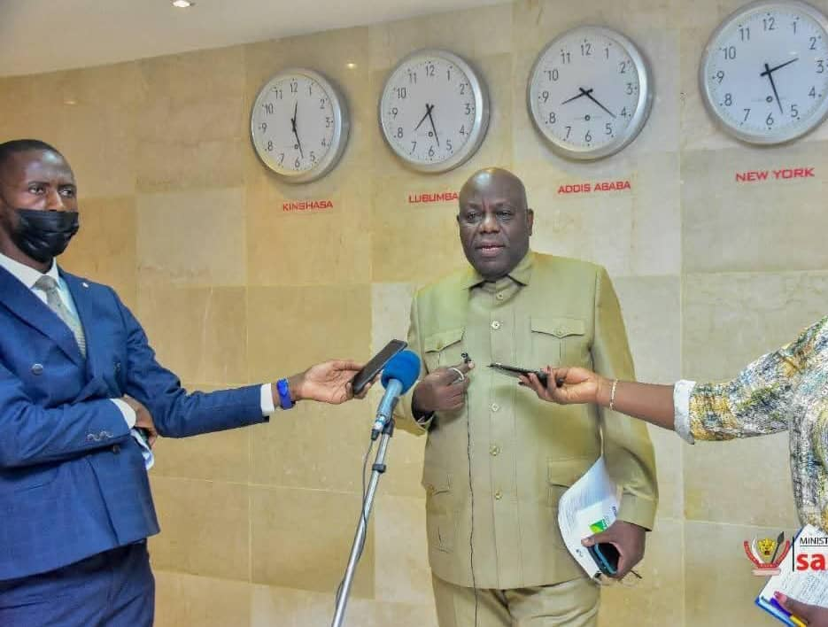 Colloque Africain des soins infirmiers : les participants encouragés à proposer des solutions innovantes (ministre congolais de la Santé)