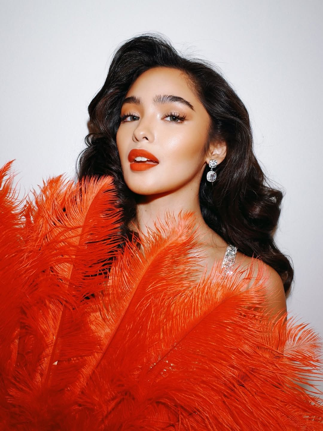 5 Trending Celebrity Hairstyles for the Holidays