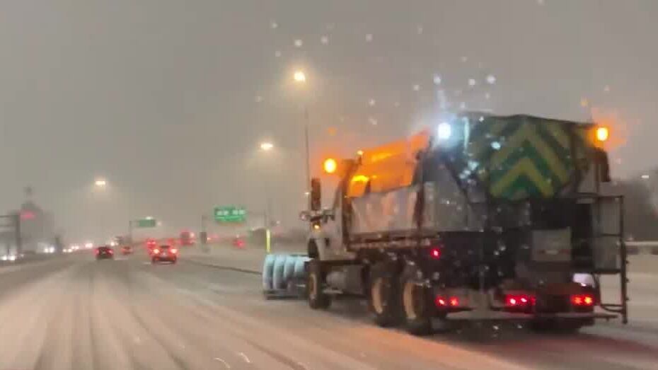 Lake effect snow creates dangerous driving conditions across Cleveland ...