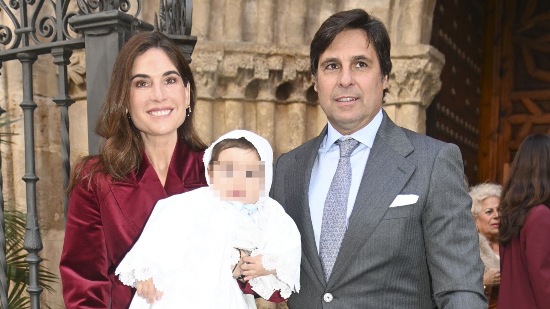 Fran Rivera y Lourdes Montes bautizan a su hijo Nicolás en una emotiva  ceremonia: todas las fotos