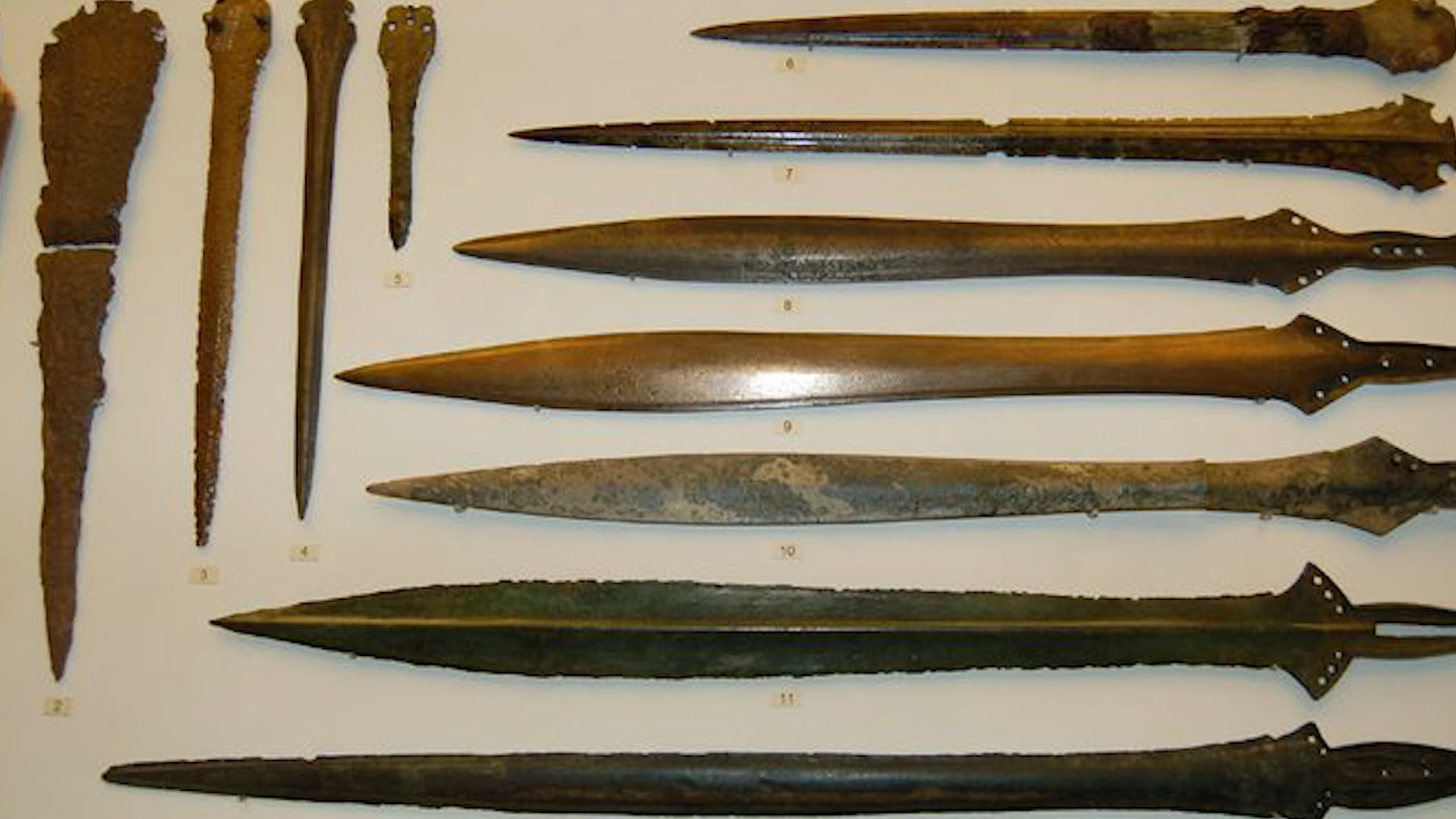 How early humans turned rocks into killing tools