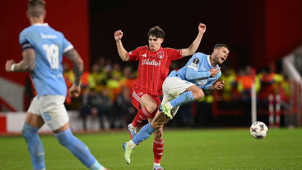 ‘Dream come true’ – Sinclair makes pro debut