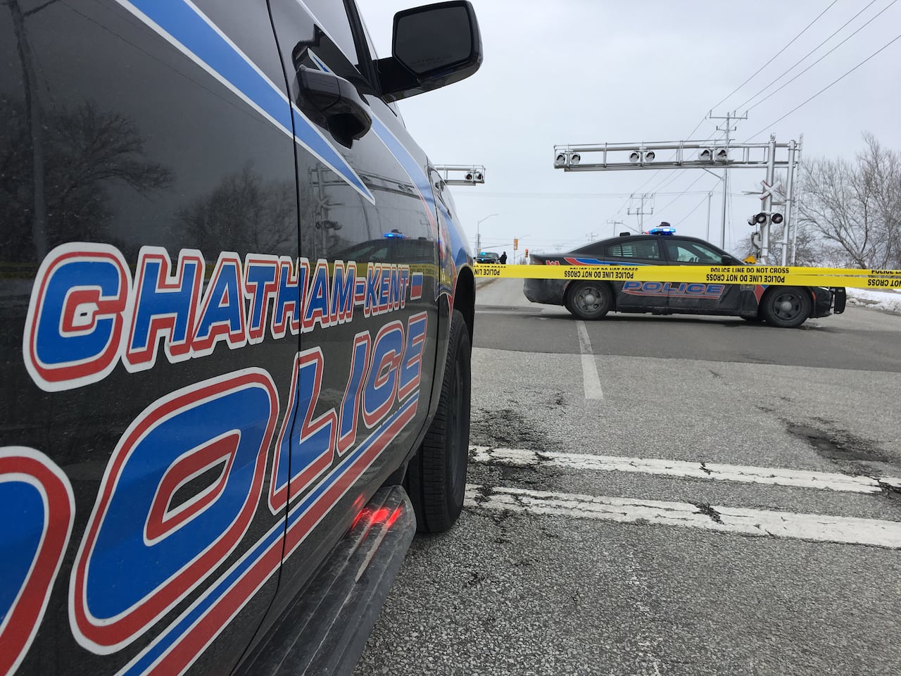 Chatham-Kent police say they've arrested 4, seized drugs and guns after ...