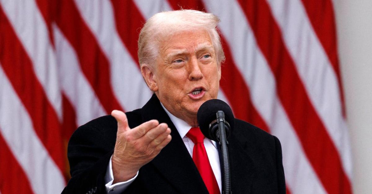 Donald Trump Uses Shocking Slur in Raging Thanksgiving Rant Against ...
