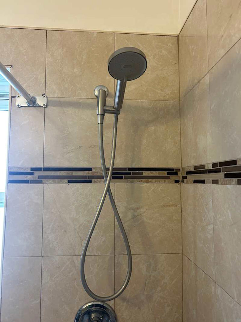 I Did This 5-Minute Shower Upgrade, and It's Made My Daily Routine 10x ...