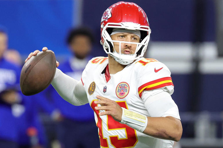 Stacy Revere/Getty Patrick Mahomes plays in the Chiefs-Cowboys 2025 Thanksgiving game.