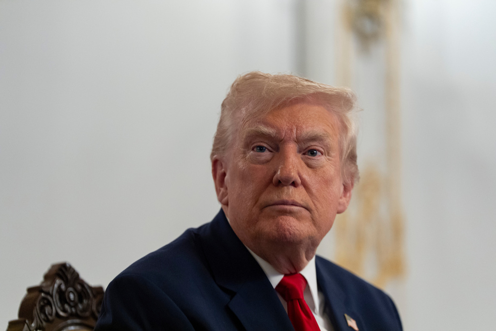 Lo último: Trump quiere «pausar permanentemente» la migración a Estados Unidos desde los países más pobres