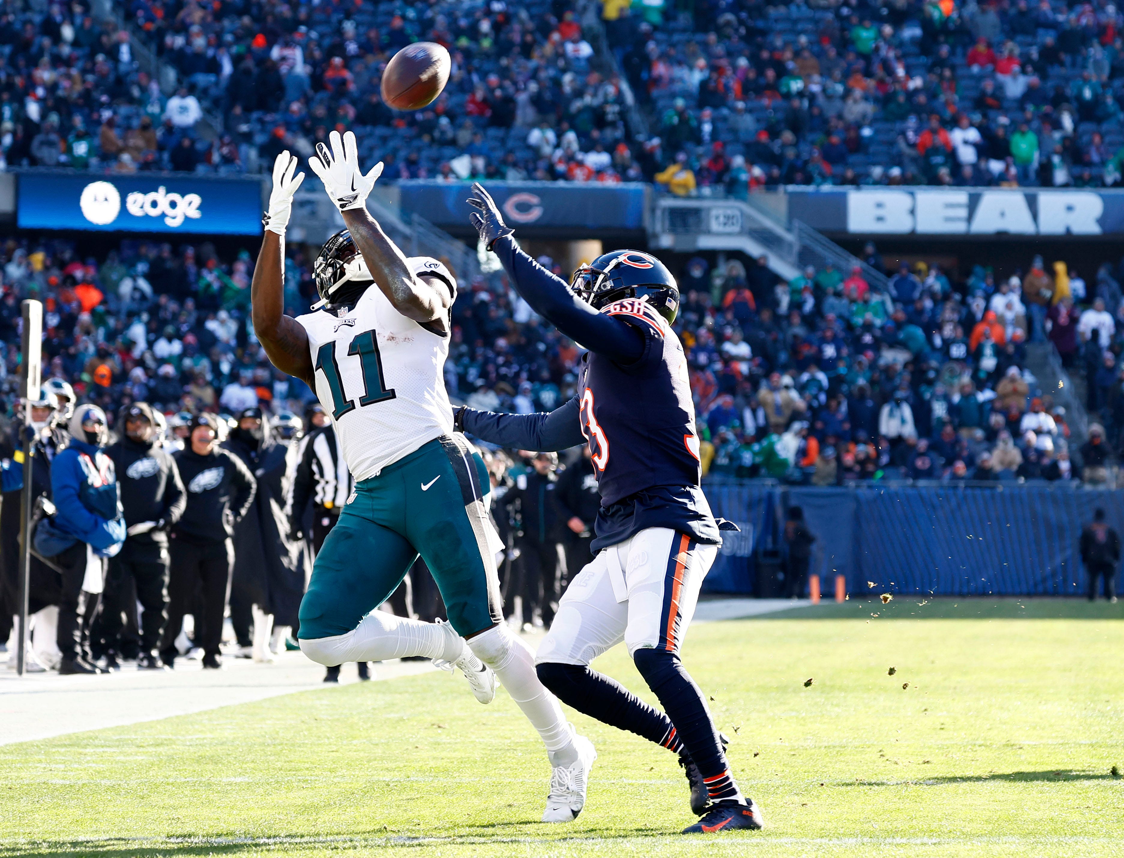 what-time-do-the-bears-and-eagles-play-on-black-friday-how-to-watch