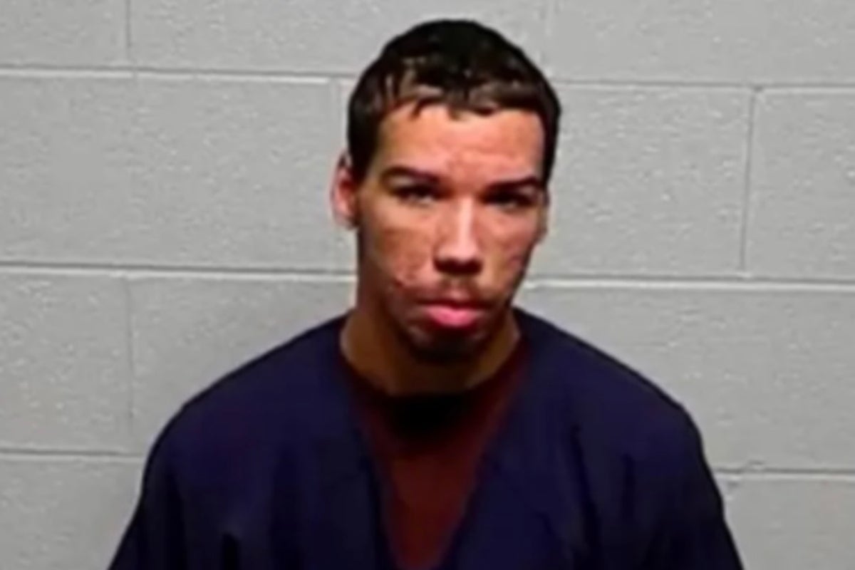 Man intentionally set family’s home on fire on Thanksgiving: police
