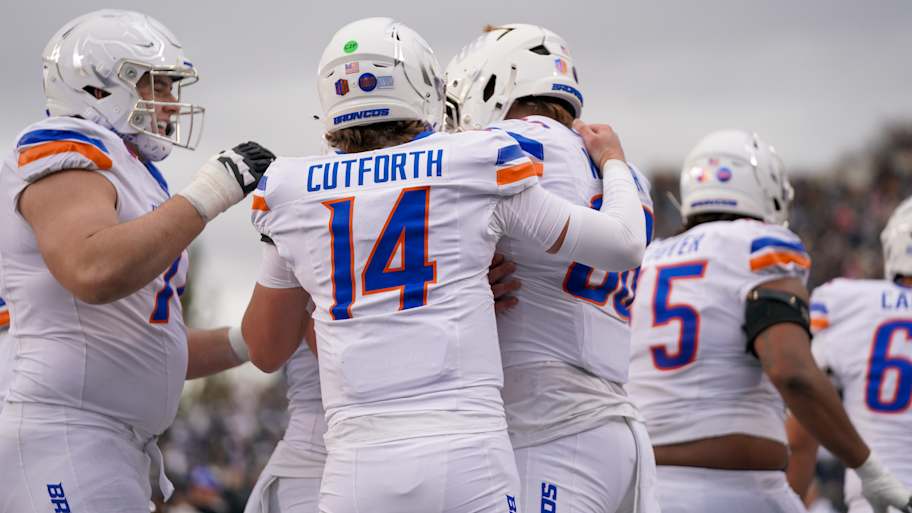 Boise State shows grit in come-from-behind victory over Utah State