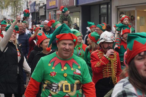 'Dress for the weather': People encouraged to join elf parade as heavy ...