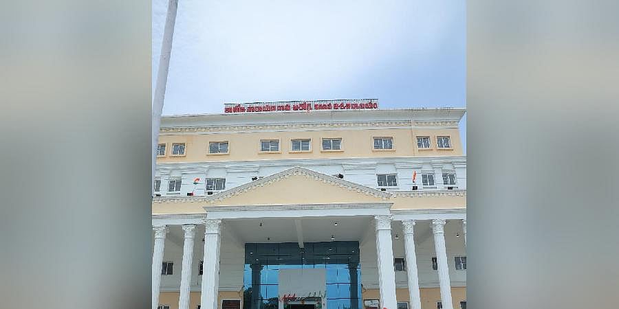 High fees in private medical colleges unhealthy: Parents