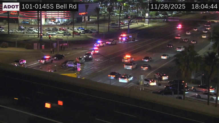 2 women killed in crash off Loop 101 near Glendale-Peoria border