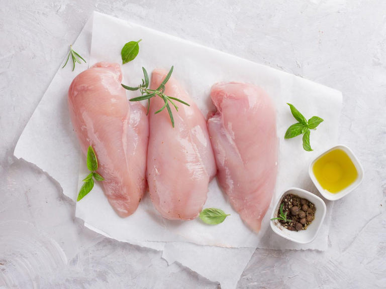 Washing these 6 foods before cooking could actually do more harm than ...