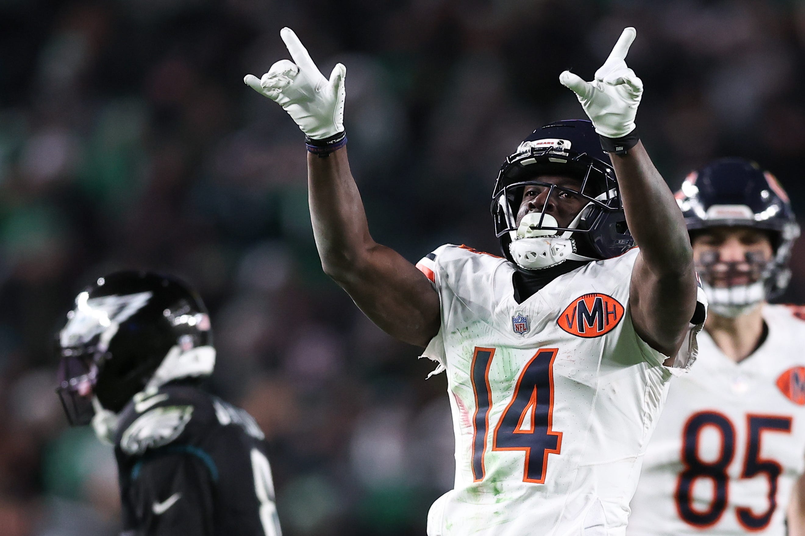 Bears free agent receiver reunites with Falcons
