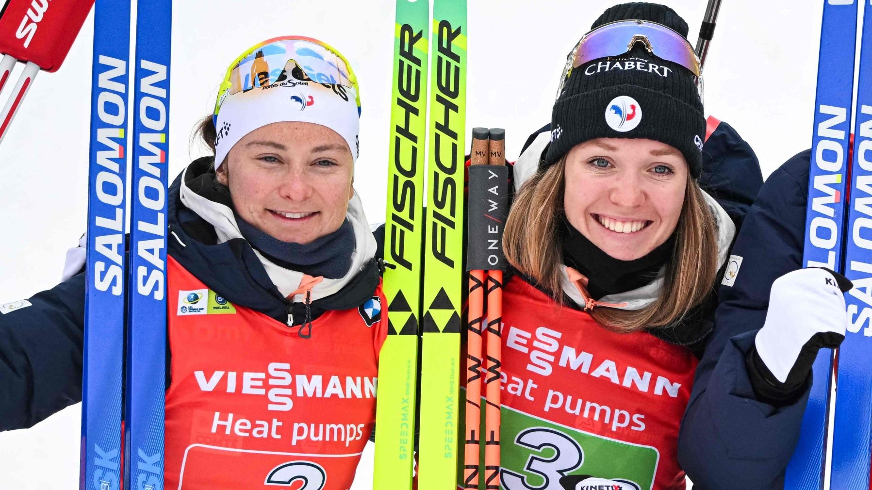 LAGVENNINNER: Jeanne Richard (t.v.) og Oceane Michelon (t.h.) har konkurrert sammen i en årrekke. Nå slår vennskapet sprekker.