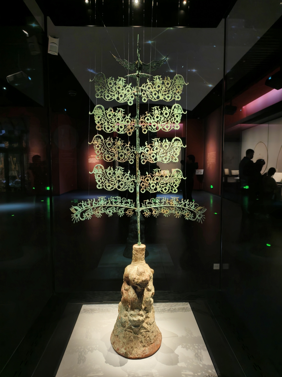 独家：“摇钱树 ”东汉(25-220年) 四川博物馆藏