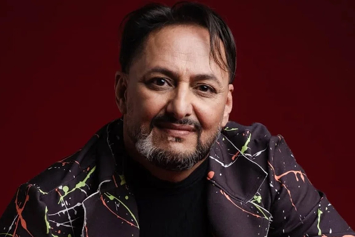 El actor de voz de Netflix y Nickelodeon, Tony Germano, muere a los 55 años tras una caída fatal en su casa.