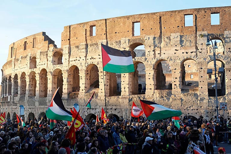 Global mobilisation in solidarity with Palestine: Thunberg and Albanese ...