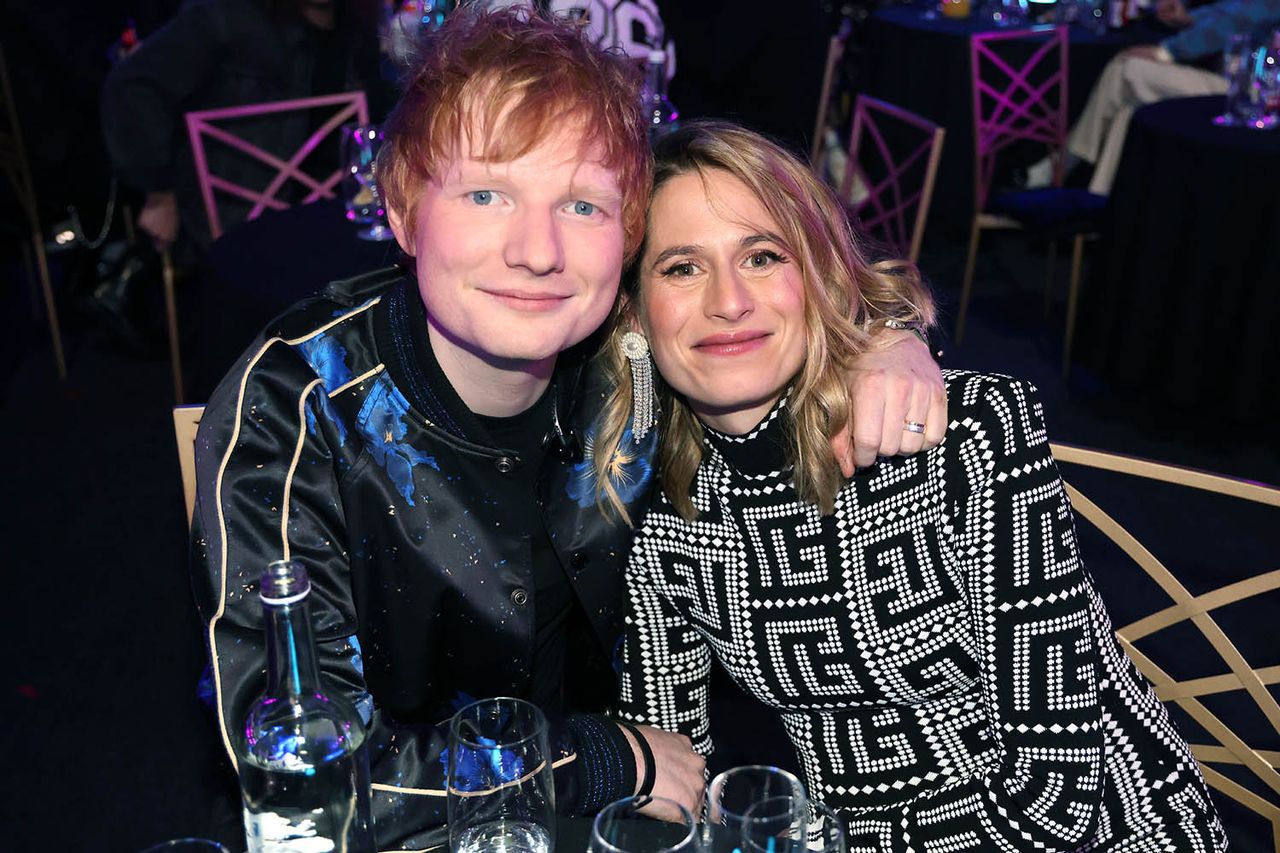 Ed Sheeran hace comentarios inusuales sobre su vida familiar y el impacto que las giras tienen en sus dos hijas en nuevas canciones