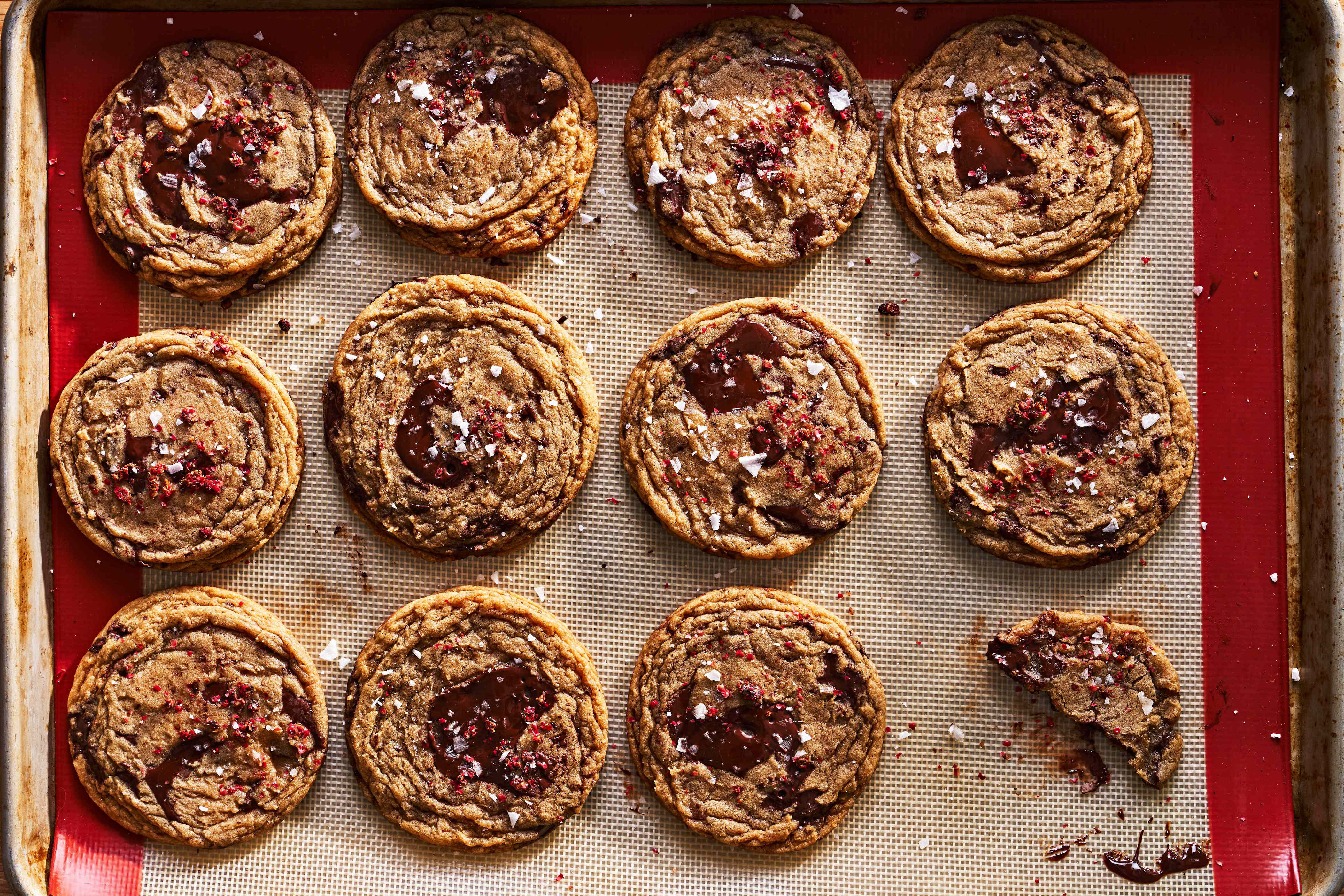 I Baked Over 1,000 Cookies This Year—This 1 Ingredient Makes Every ...