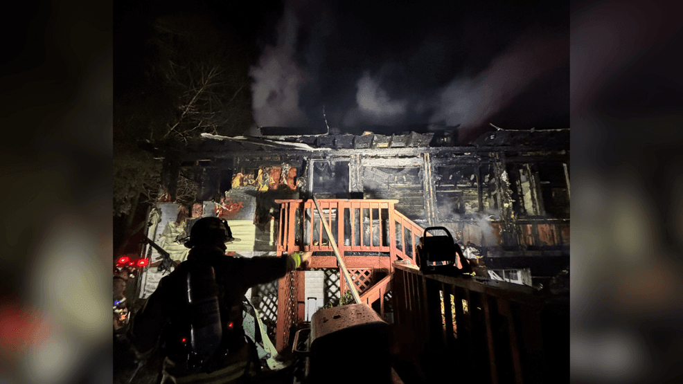 Firefighter, 3 others hurt in Fairfax County house fire