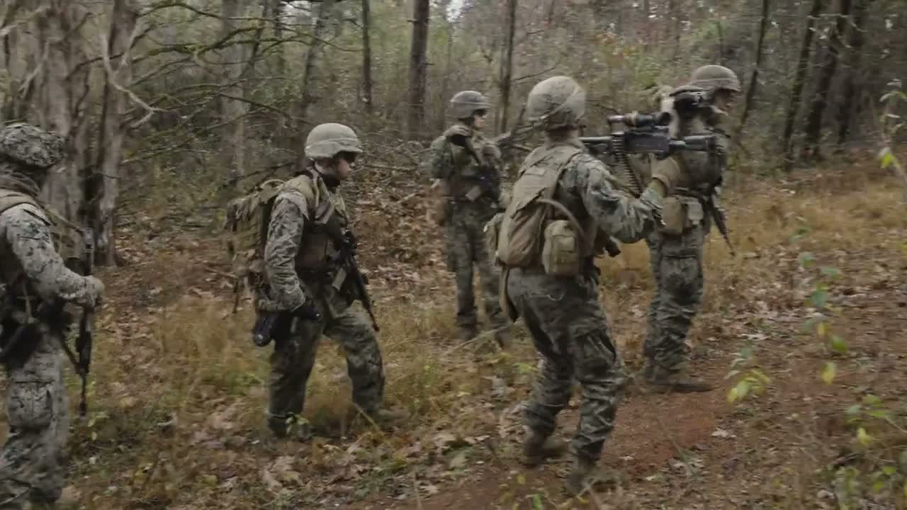 See How U.S. Marine Corps Officers Lead in Battle