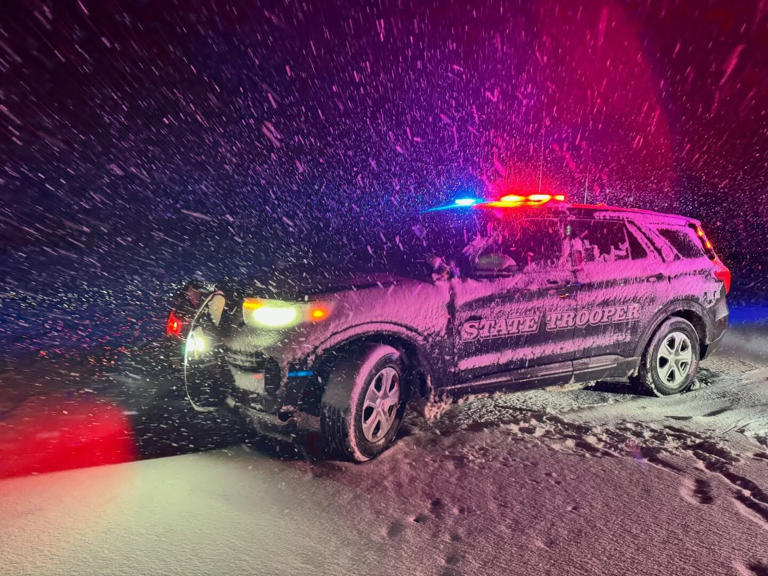 2 killed in weather-related crash near North Platte