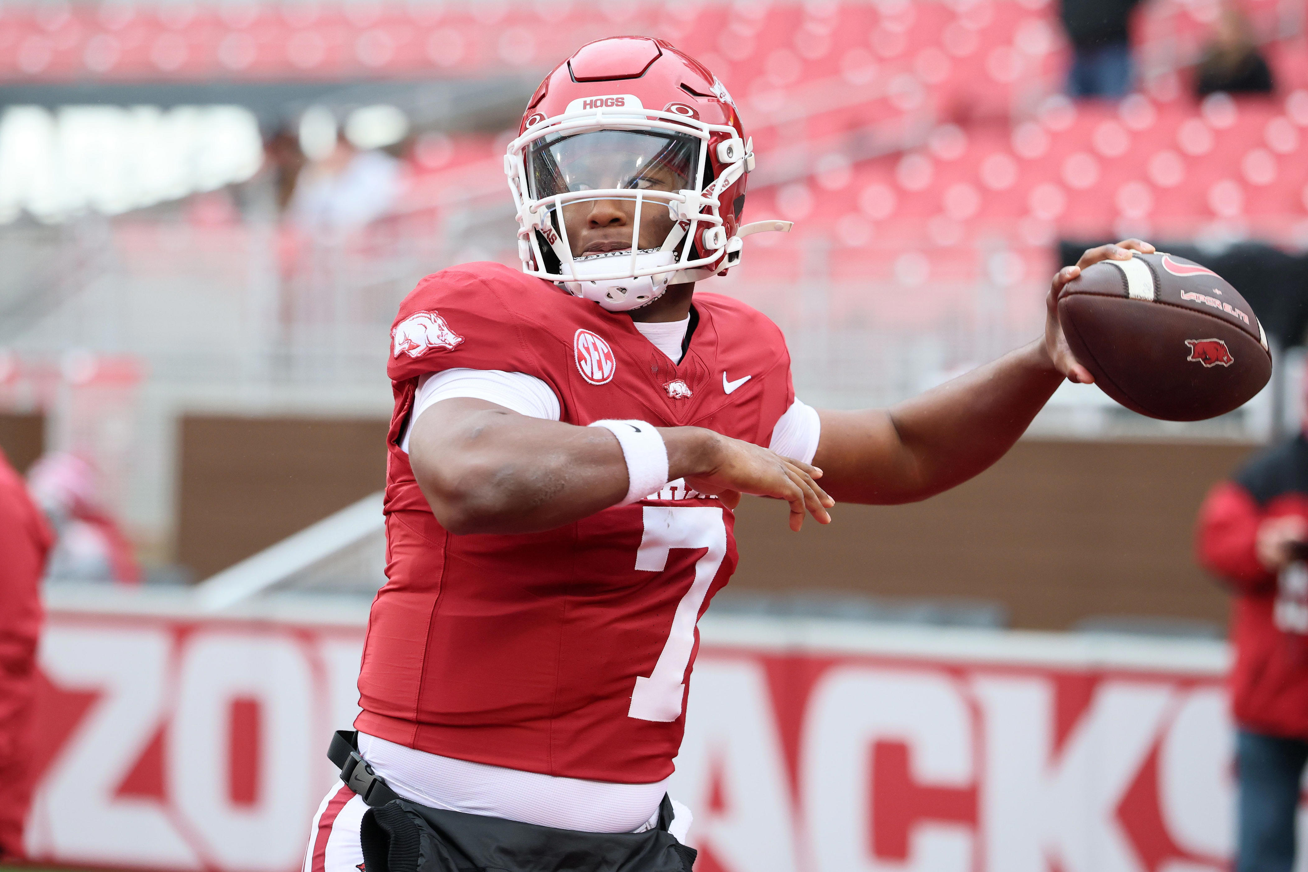 What we saw at our first trip to Arkansas football spring practice