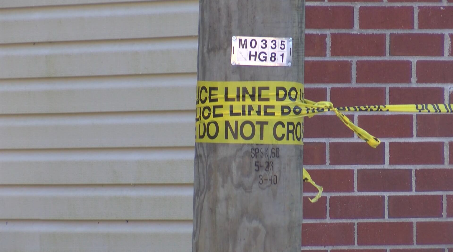 Man arrested after woman found dead in Petersburg apartment