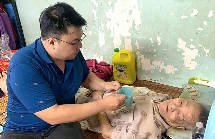 Sống vẹn chữ hiếu, làm tròn chữ nhân