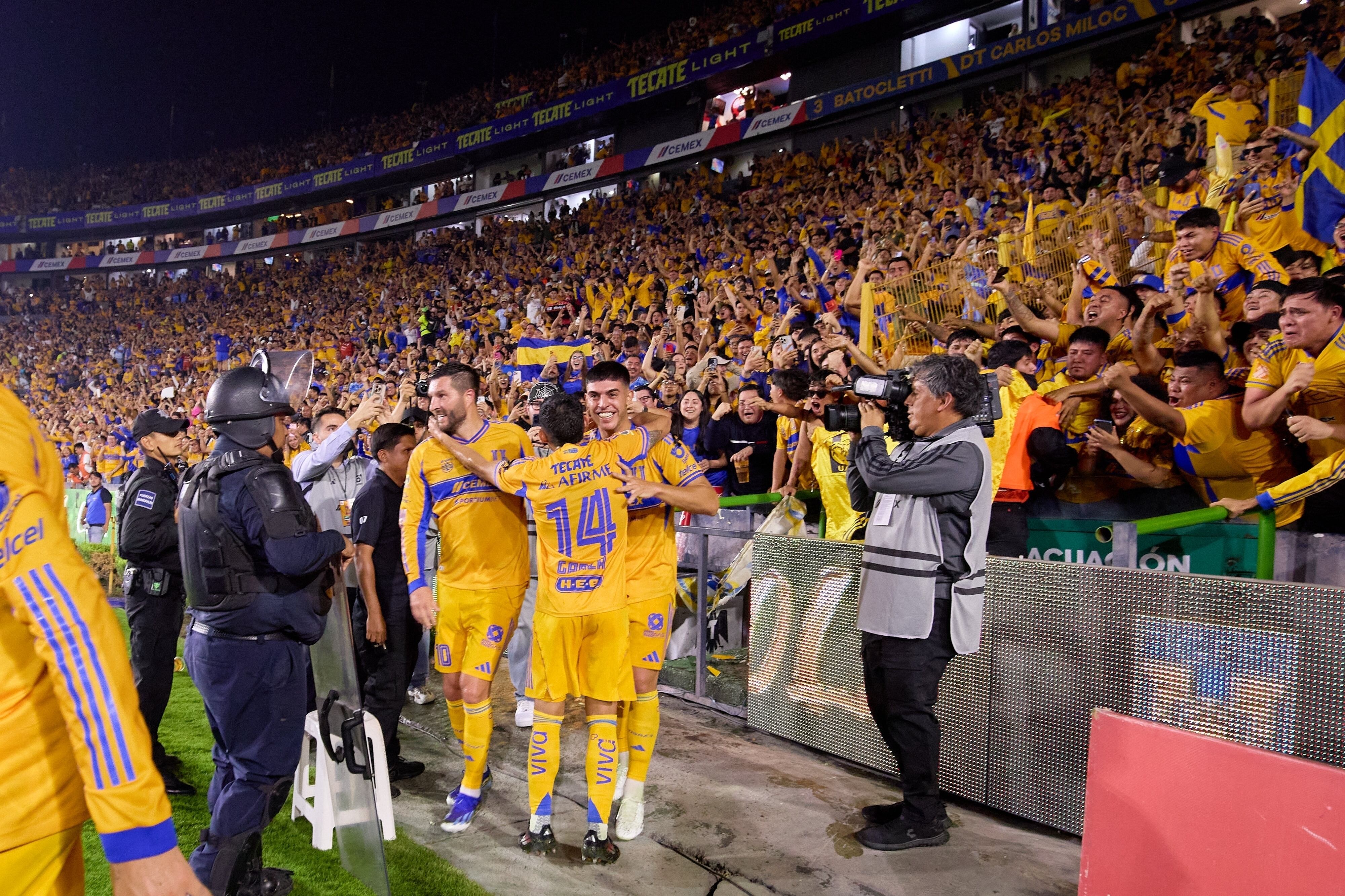 Tigres aplasta a Xolos en el Volcán y se instala en las Semifinales de ...