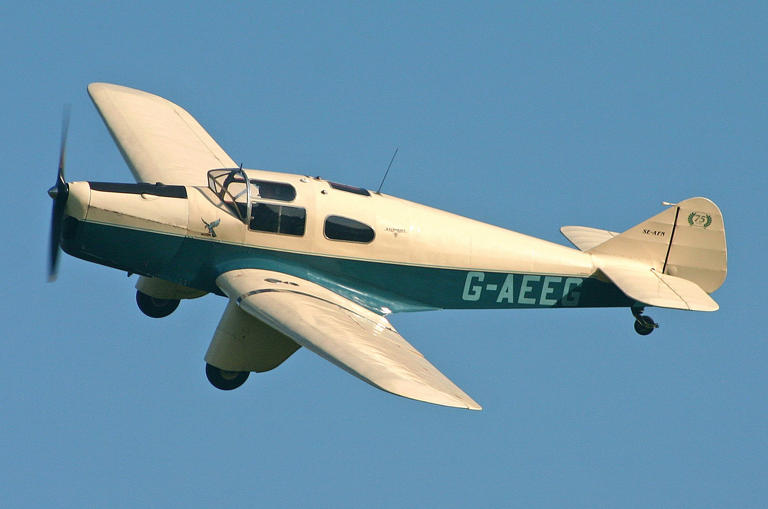 Top 10: Beautiful British racing planes