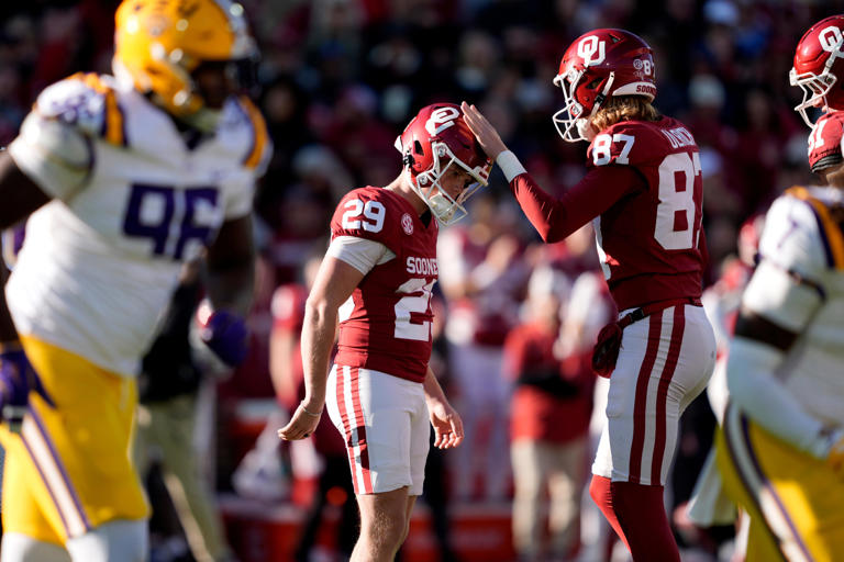 OU football kicker Tate Sandell announces 2026 return to Sooners