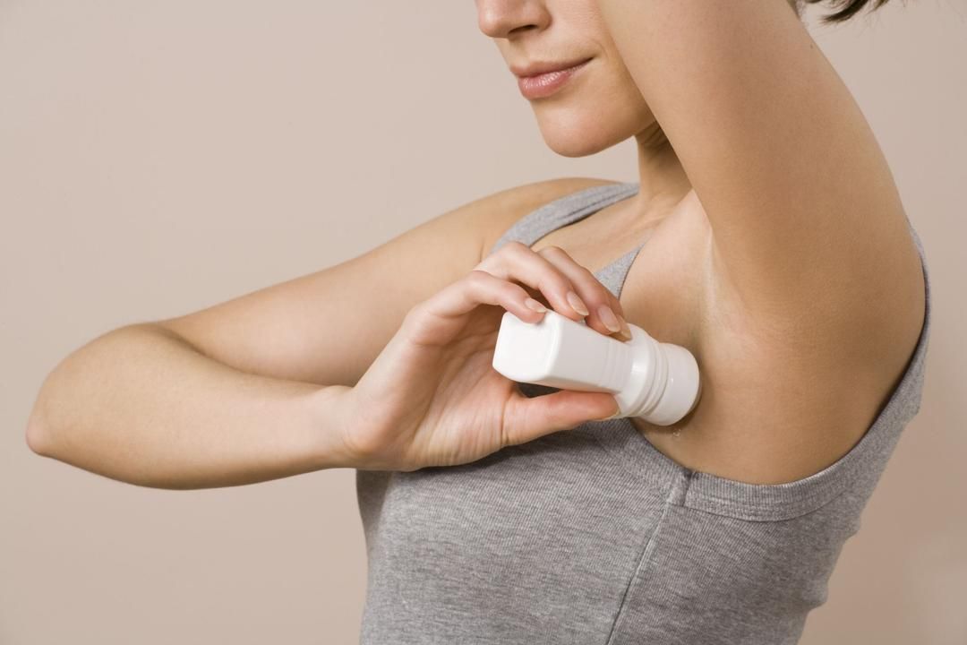 Tips Tampil Percaya Diri Sepanjang Hari di Kantor - Info Malang Raya AA1Rq06R - Info Malang Raya