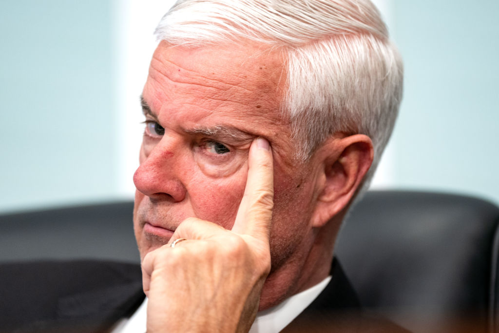 Pastor turns on GOP — announces bid to flip House seat<br>