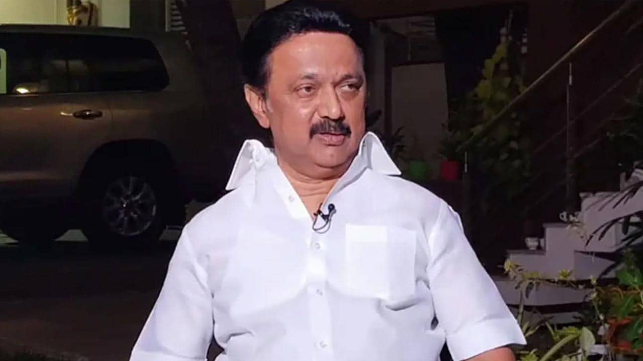 Tamil Nadu Chief Minister And Governor Face-Off Over Raj Bhawan's Name ...
