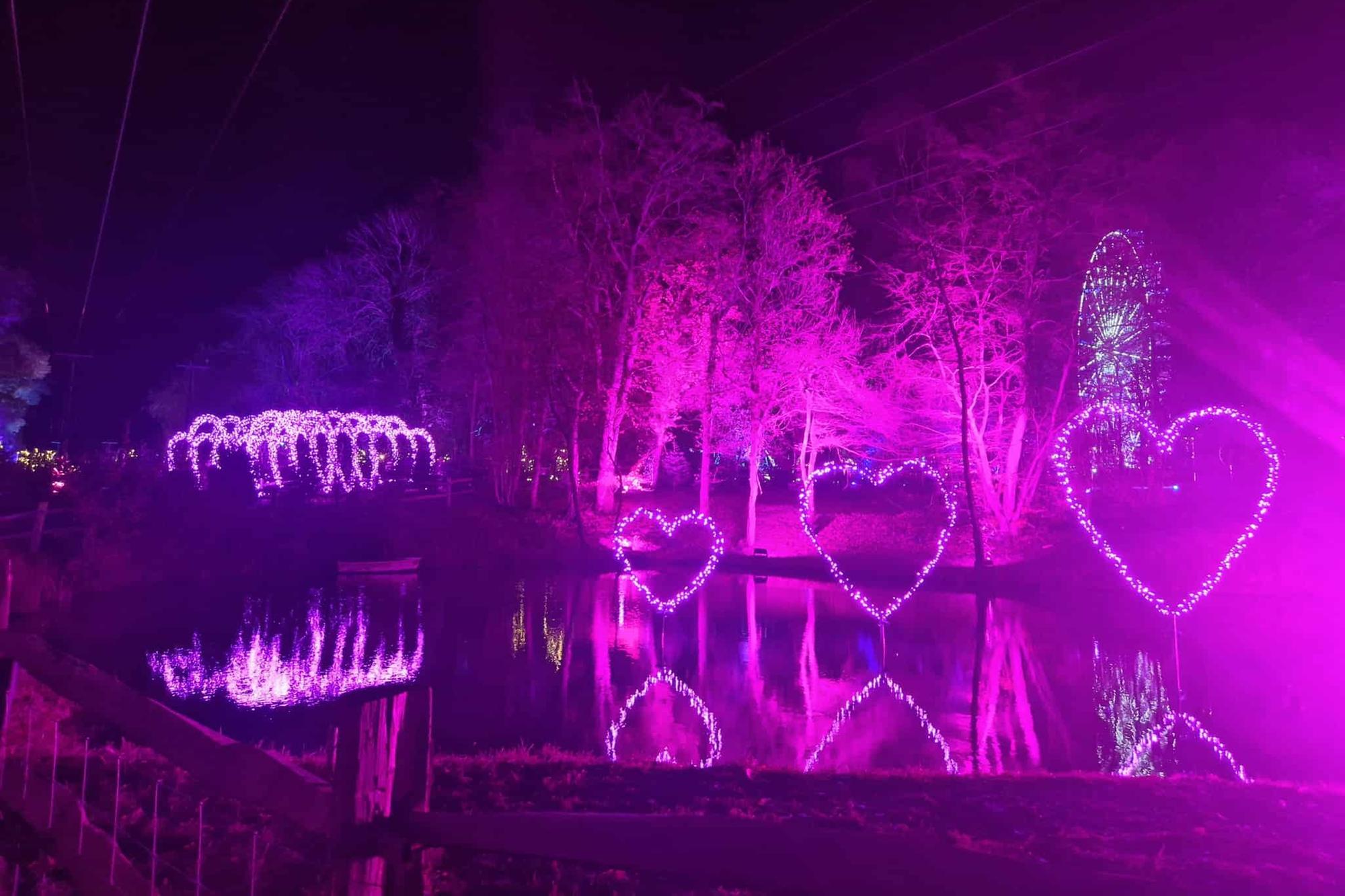 #39 Unforgettable Christmas evening #39 Winter wonderland which is closest