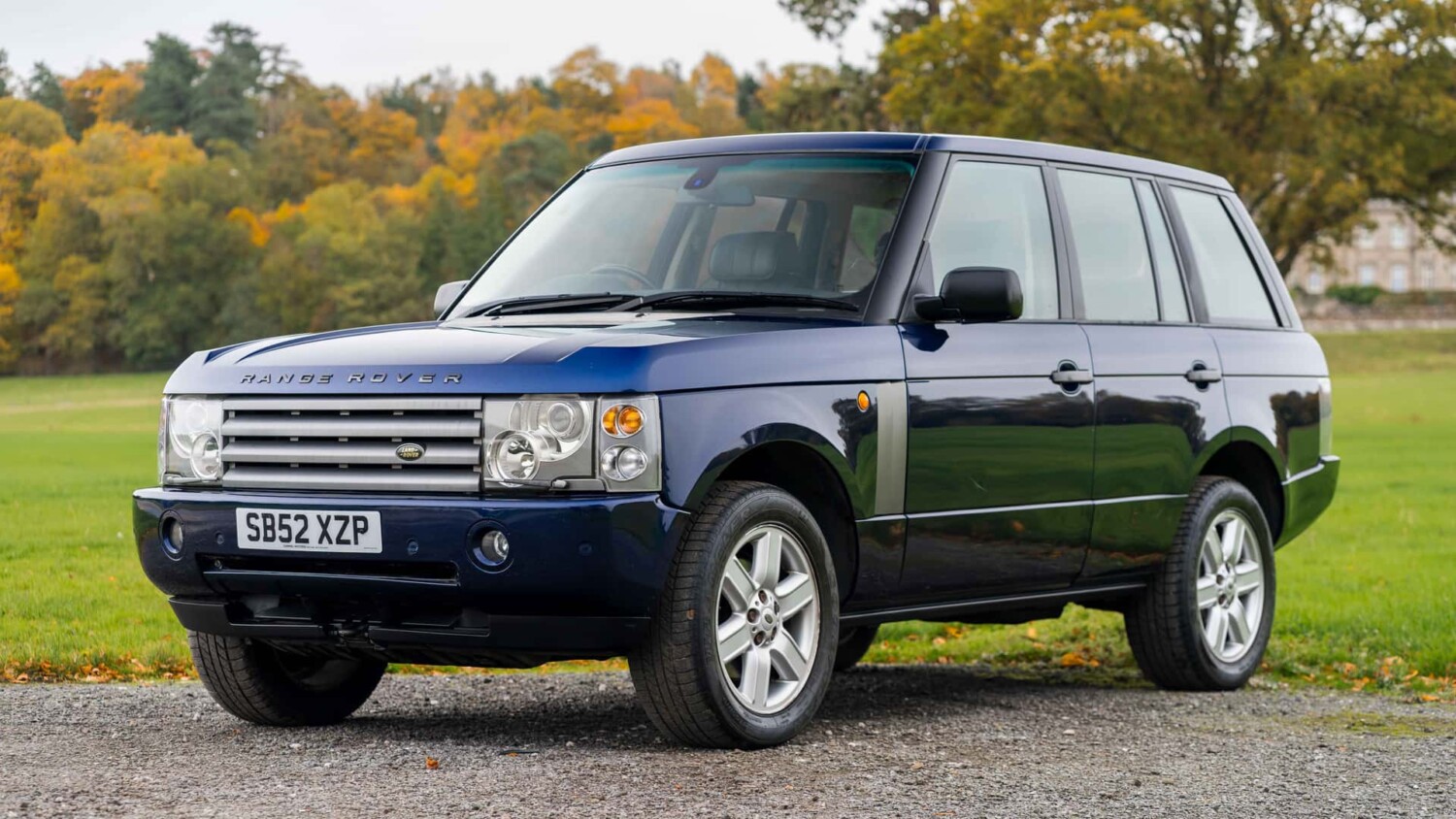 Le Range Rover de George Michael vendu 14 000 € seulement : jackpot raté