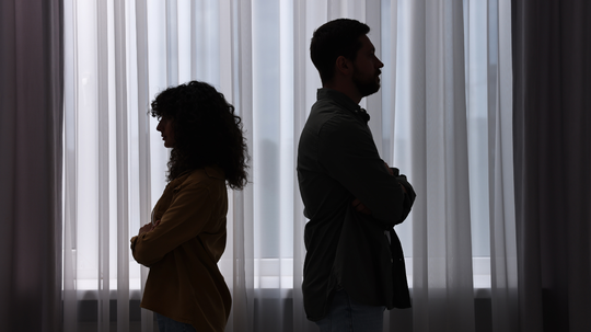 According to Psychology, These Red Flags Should Never Be Ignored