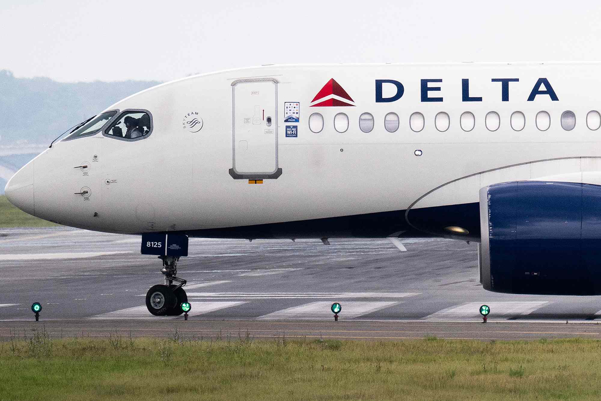 Airport Forced to Close amid Busy Holiday Travel Weekend After Delta ...