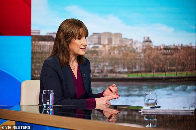 Reeves refuses to guarantee OBR chief's job amid fury at Budget leak ...