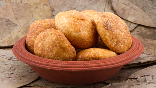 Pyaaz Kachori