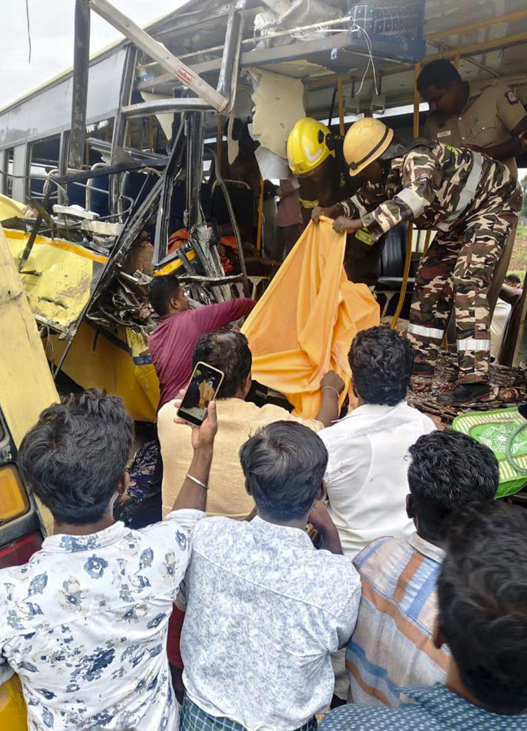11 persons killed in Tamil Nadu as two govt buses collide head-on