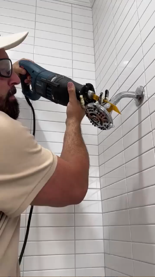 Modern shower designs that can refresh your bathroom