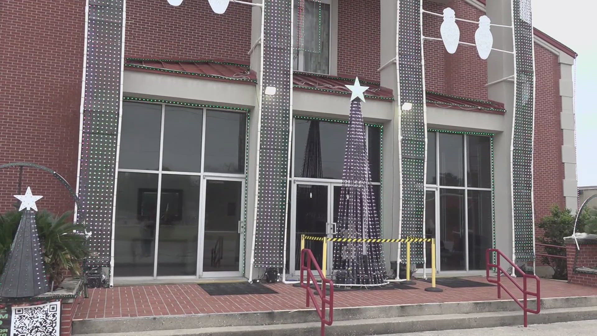 First Baptist Church of Nederland puts on 5th annual Christmas lights show