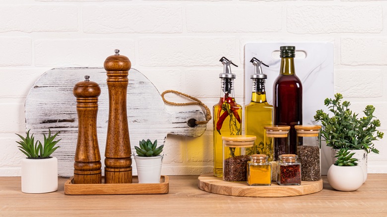 Goodbye To Clutter All Over The Counter: This Dollar Tree Hack Keeps ...