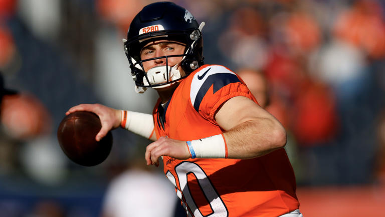 Bo Nix hits rare Dan Marino mark as Broncos chase No. 1 AFC seed in Week 16